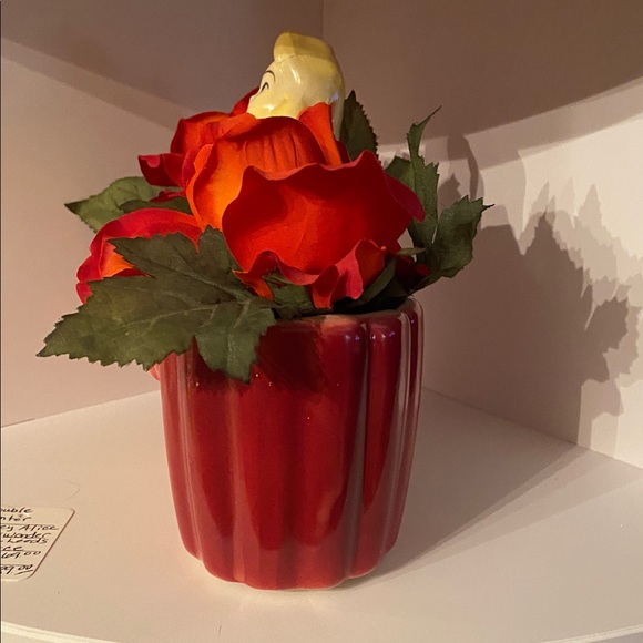 Alice in Wonderland Ceramic Bath Holder - Red and Cream - Picture 7 of 8